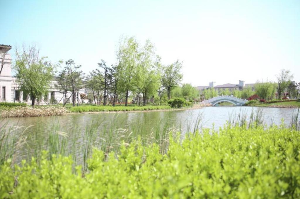 Linyi Blue Horizon International Hotel Yi He Esterno foto