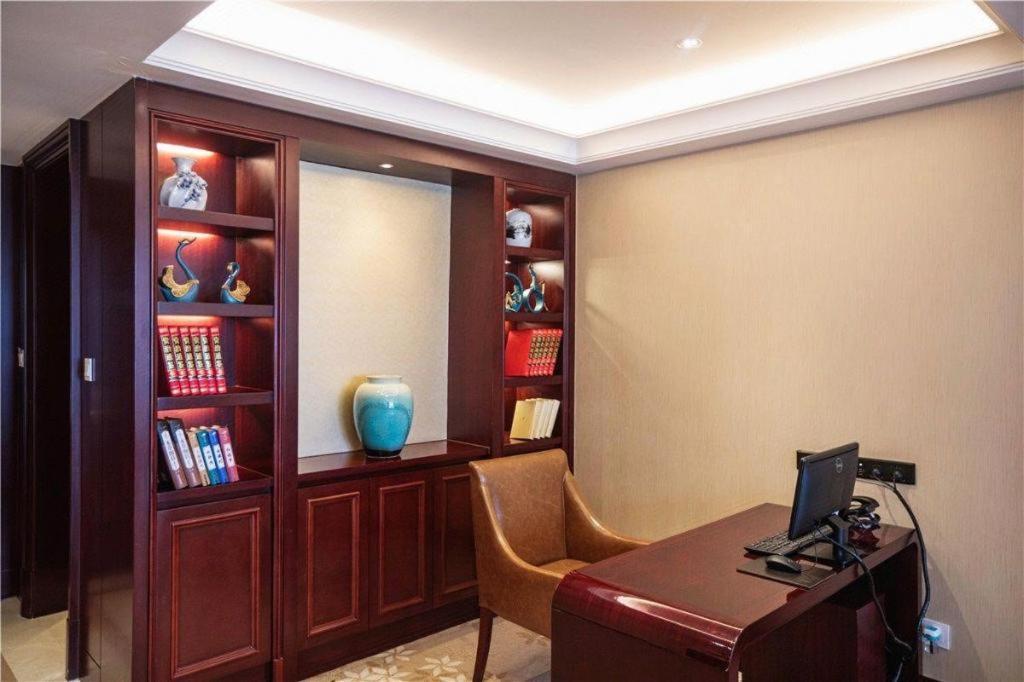 Linyi Blue Horizon International Hotel Yi He Esterno foto