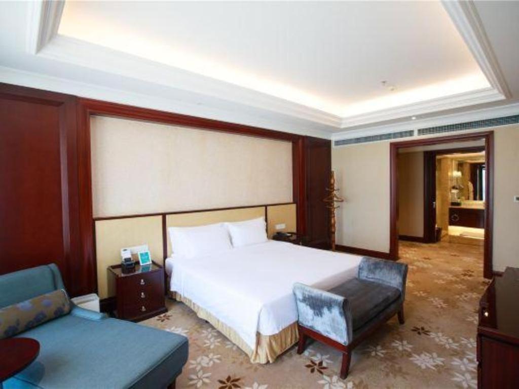 Linyi Blue Horizon International Hotel Yi He Esterno foto