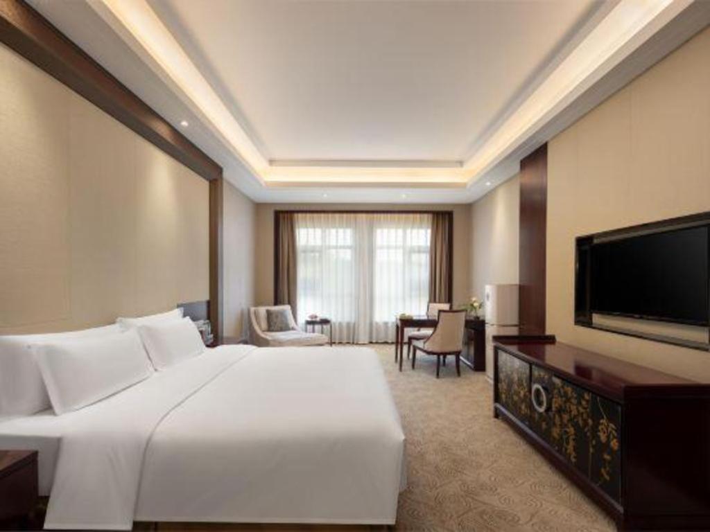 Linyi Blue Horizon International Hotel Yi He Esterno foto