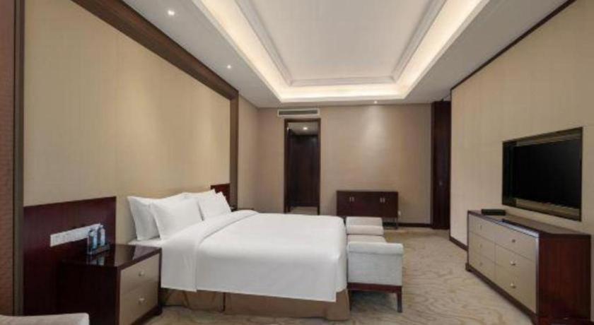 Linyi Blue Horizon International Hotel Yi He Esterno foto
