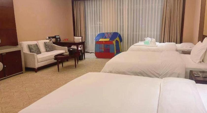Linyi Blue Horizon International Hotel Yi He Esterno foto