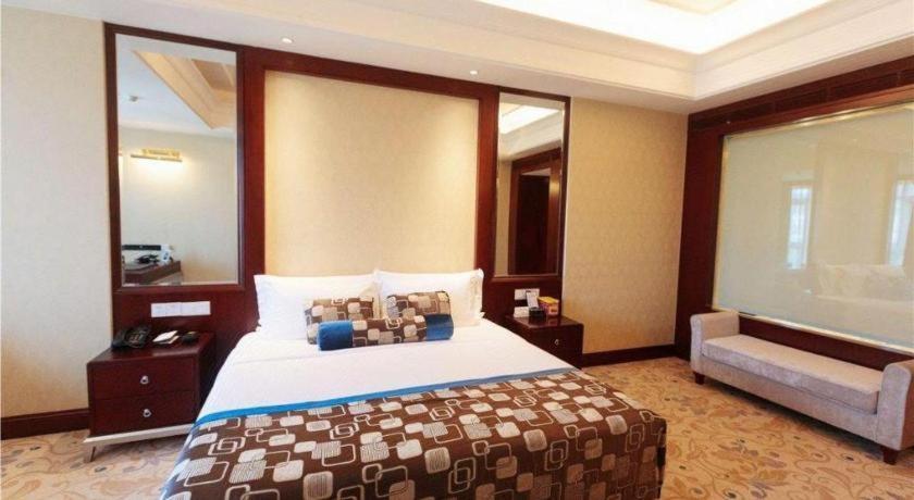 Linyi Blue Horizon International Hotel Yi He Esterno foto